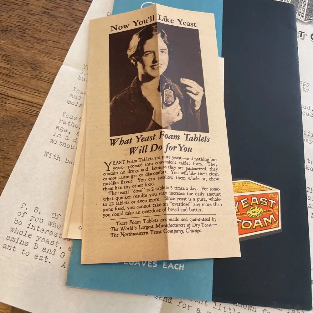 Vintage Yeast Recipes Booklet Northwestern Yeast Co. Chicago Art Baking Bread